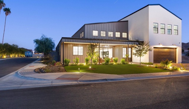 Modern Farmhouse