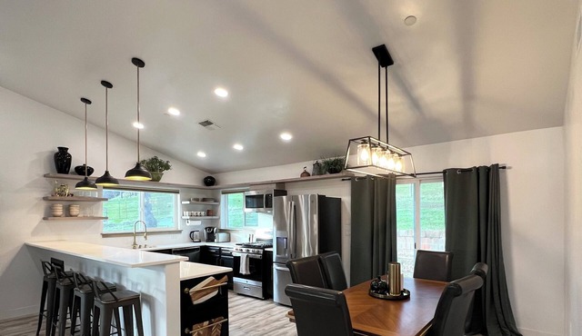 Modern Farmstay Retreat.