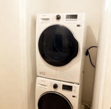 Modern Federal Hill Retreat Prime Location