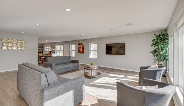 Modern Flower Mound Home < 2 Mi to River Walk