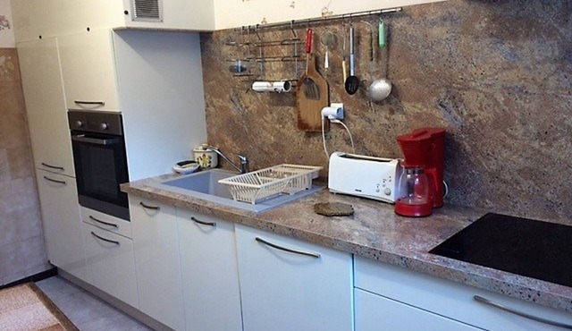 Modern 2-Bedroom Apartment with Balcony, WiFi, A/C, Garage - Amélie-les-Bains