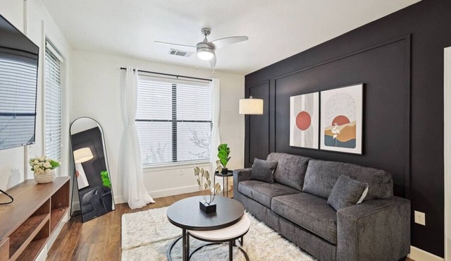 Modern Frisco 2BR Retreat Close to Shopping & Corporate Centers