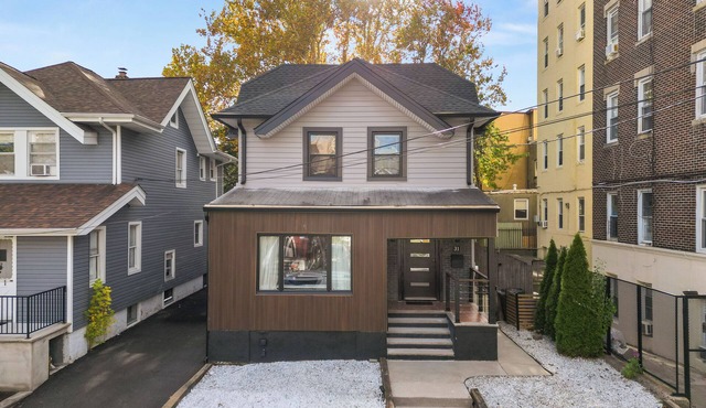 Modern Full Holiday Home 5BR/3BR 10 Mins NYC Patio Yard & Parking