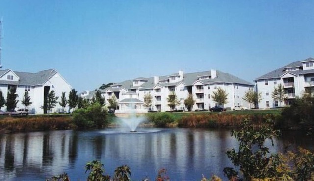 Modern Furnished Two Bedroom Apartment at Lawrence Station New Jersey