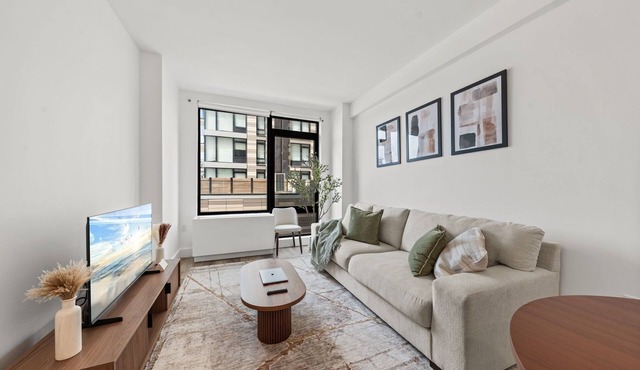 Modern Furnished Apartment Minutes from Manhattan