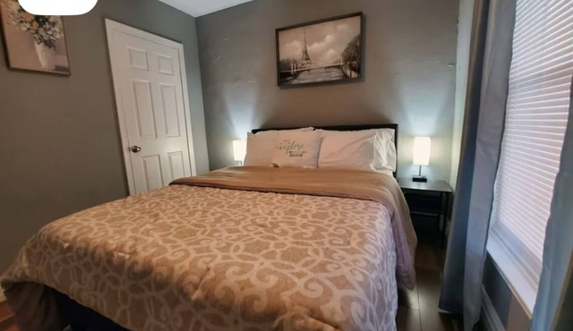 Modern Getaway, Single Bedroom Full Apartment