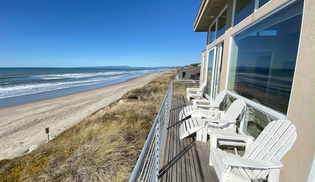 Modern, glass oceanfront, views, beach for miles!