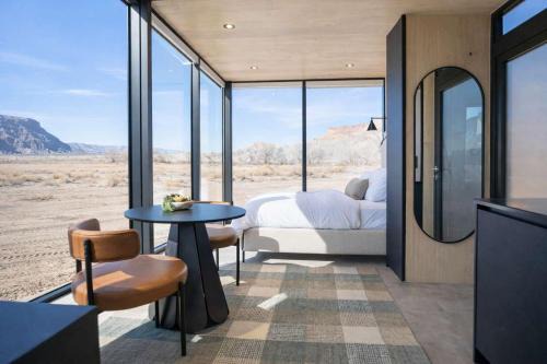 Modern Glass Retreat by Capitol Reef