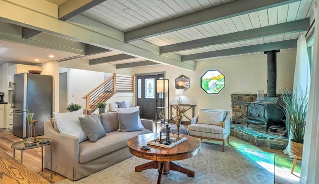 Modern Groveland Chalet ~ 25 Mi to Yosemite!