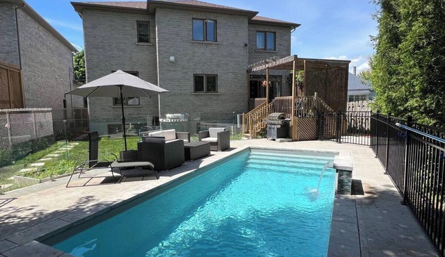 Modern Guest House Apartment - 25 min to downtown Montreal