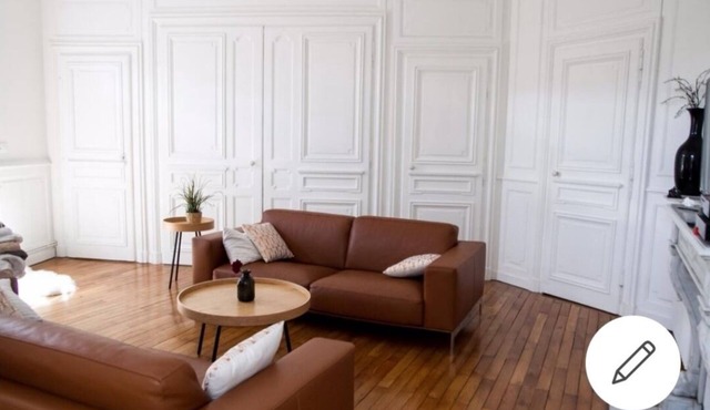 Modern Haussmann apartment Besançon downtown 160m2