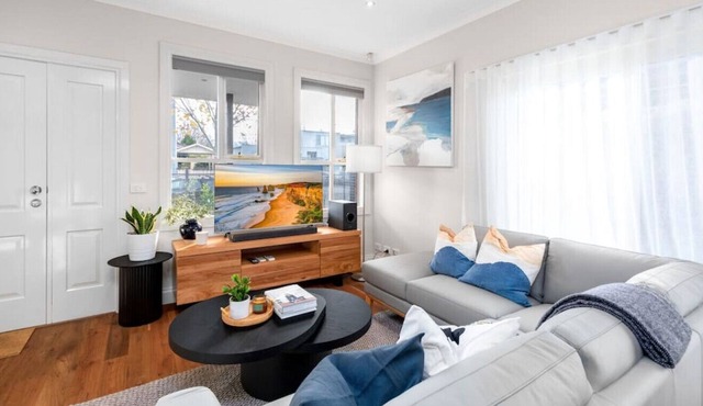 Modern Haven in Malvern East