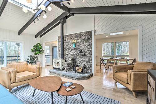 Modern Hideaway with Deck and State Forest Access