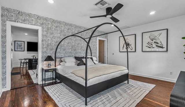 Modern Historic Pool Cottage | Min to Downtown