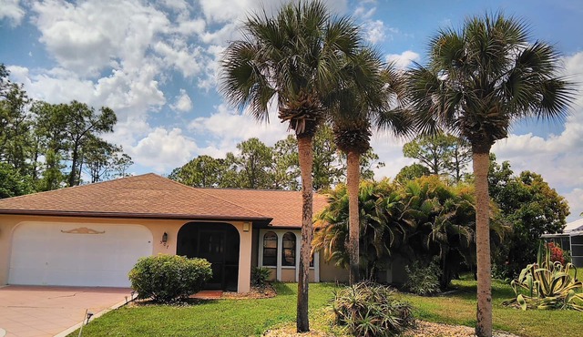 Modern holiday home in a quiet location with lots of privacy.
