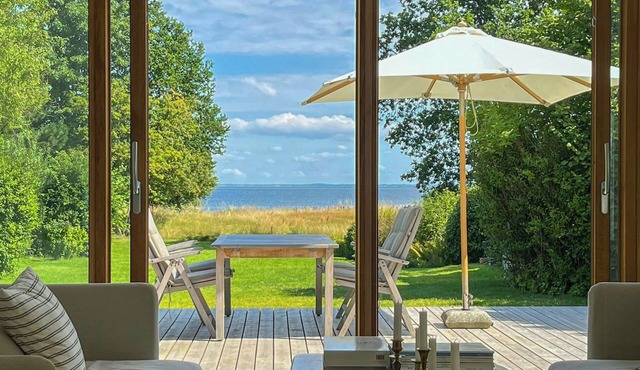 Modern holiday home with a view of Ise Fjord