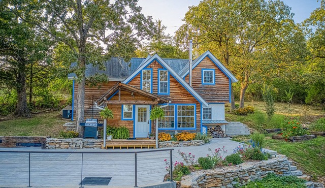 Modern Home + Cozy Vibes + Table Rock Lake + Branson + Buffalo National River