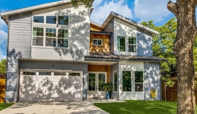 Modern Home Dallas- 17+