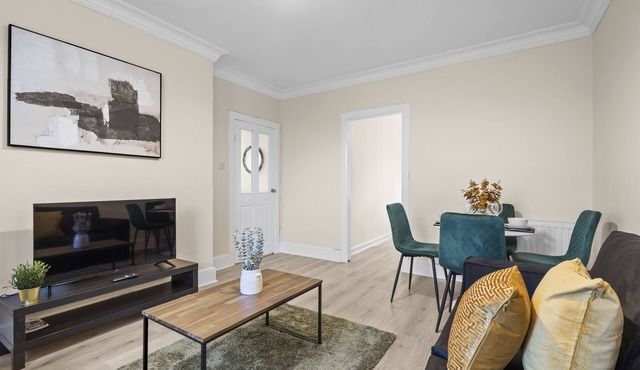 Modern Home in Johnstone, Renfrewshire