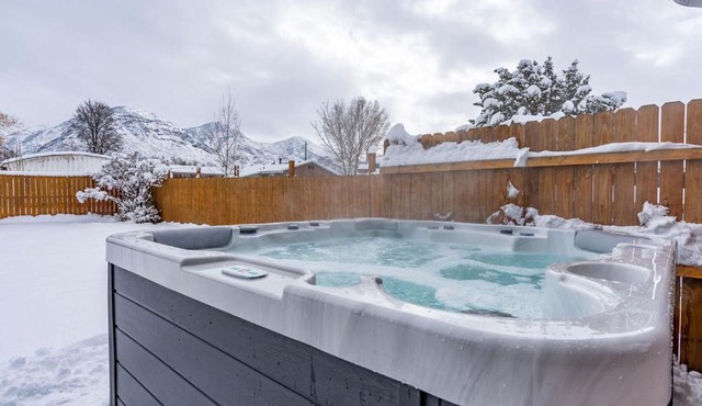 Modern home near UVU and BYU with hot tub and mountain views