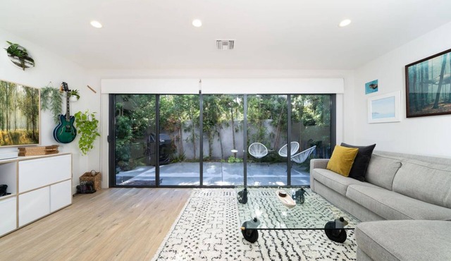 Modern Home - steps from downtown LB!