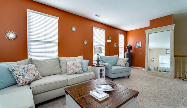 Modern Home w/Great Amenities