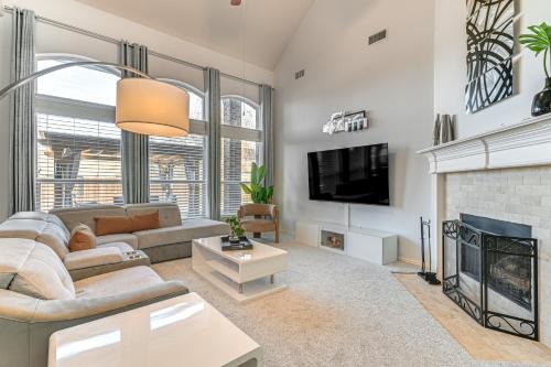 Modern Home w/Office: Near Parks, Lake & Golf!