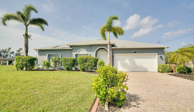 Modern Home w/Patio & Grill in Cape Coral!