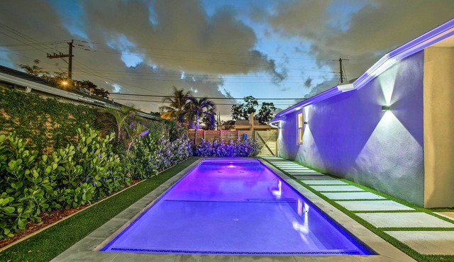Modern Home w/Shared Pool in Fort Lauderdale!
