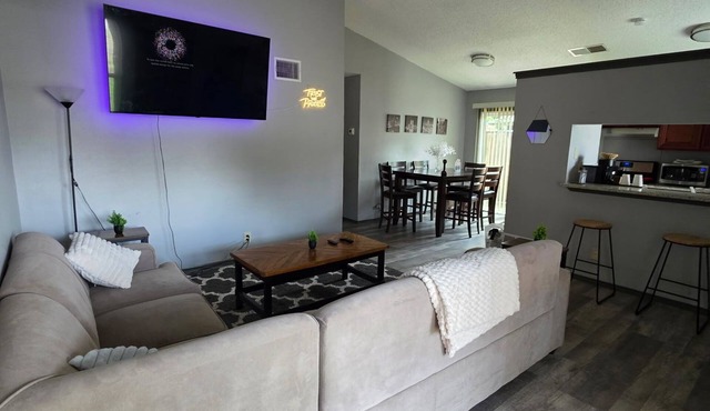 Modern Home with Backyard pool + Free Coffee Bar!