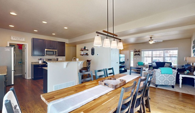 Modern home with fenced yard, firepit, foosball & WFH desks
