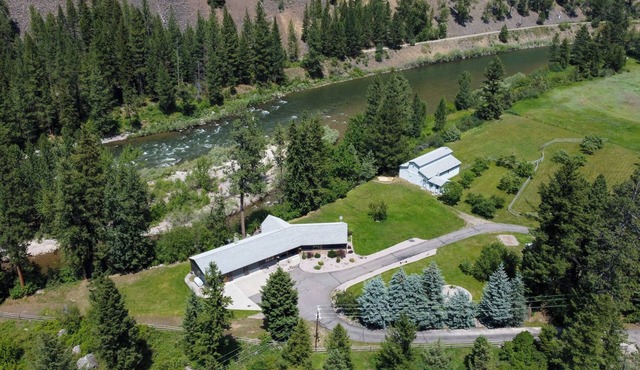 Modern home with hot tub/sauna on 7-acres along the infamous Blackfoot River