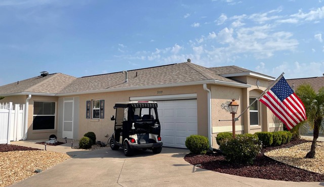 Modern home with no carpet, private hot tub, fire pit, golf cart, and BBQ!