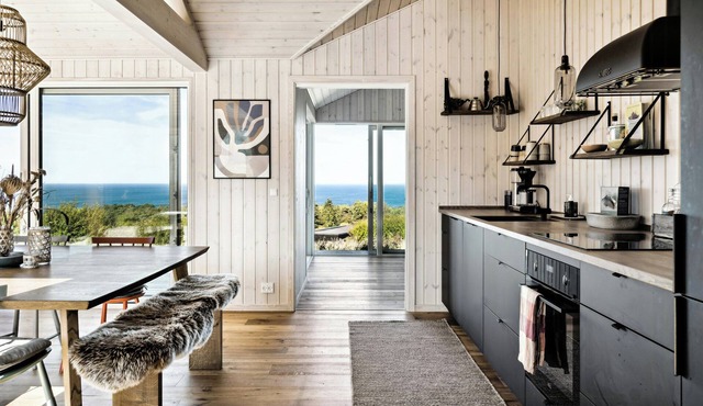 Modern home with sea view in Nordic style