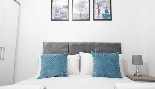 Modern House - 3 Bedrooms - 1 Bath - Mancity