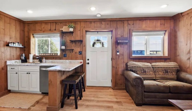 Modern House Barn @ 66 acre- Horse Farm