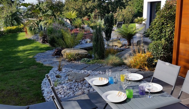 Modern house, close to the sea & town center