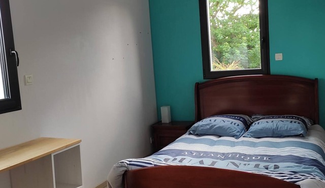 Modern house 900m from the beach in a rural setting