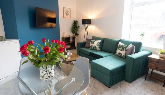 Modern House, ideal for families & contractors!