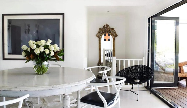 Modern house near the ocean fully equipped