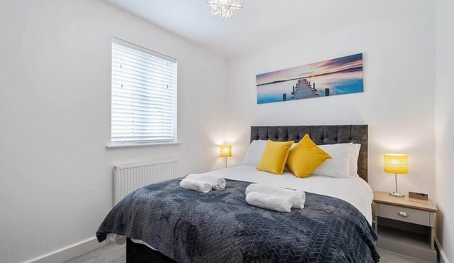 Modern House nr Gwithian Beach & St Ives