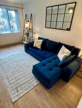 Modern House on the Mersey