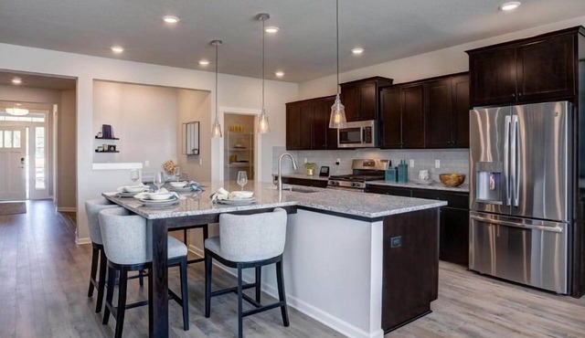 Modern House w/a Kiddies Park Nearby