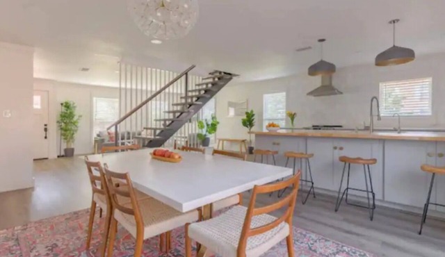✨Modern Houston Hideaway✨Fast Wi-Fi, Ideal for Work & Relaxation in Memorial