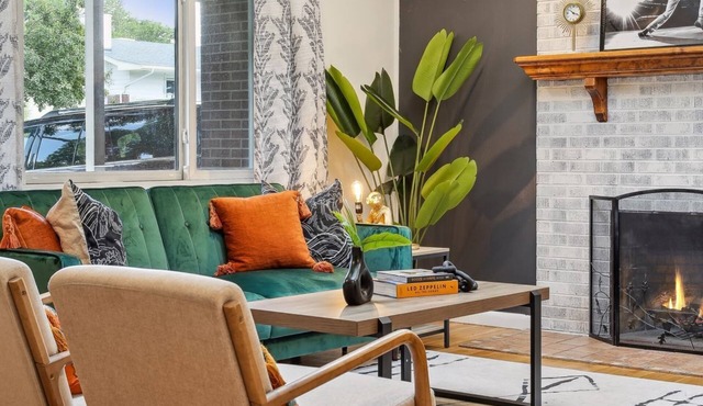 Modern Huge Family Getaway | Fire Pit | 5BD/3BA