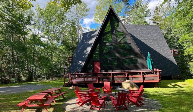 Modern Hunter Mountain House with Tons of Space