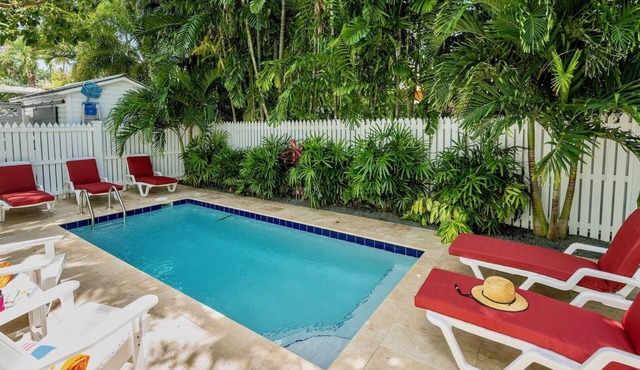 *MODERN IN THE MEADOWS @ THE MEADOWS* Chic Private Home & Pool + LAST KEY SERV