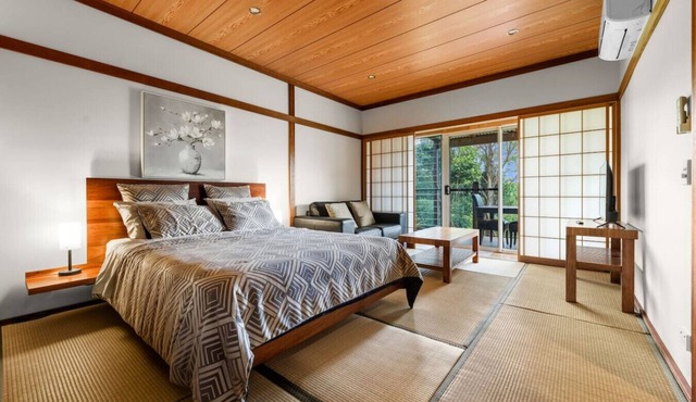 Modern Japanese Retreat in Tamborine Mountain