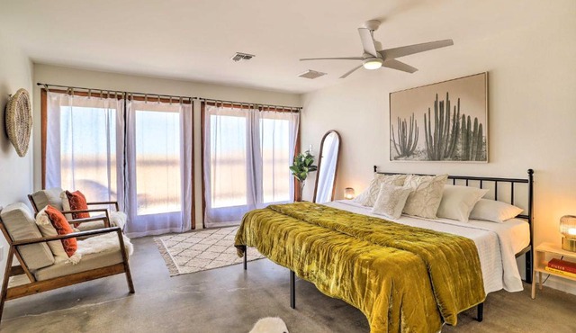 Modern Joshua Tree Home with Sun Deck and Grill!