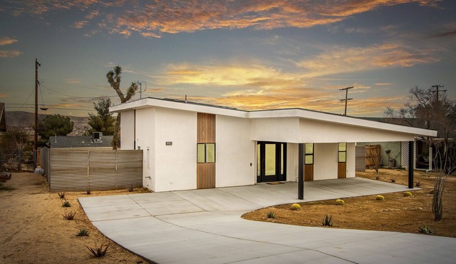 Modern Joshua Tree Village Home